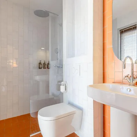 St Remy Centre Piscine Chauffee Et Hammam Villa *