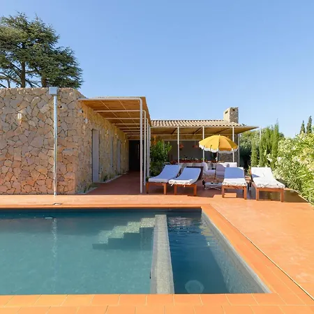 St Remy Centre Piscine Chauffee Et Hammam Saint-Remy-de-Provence